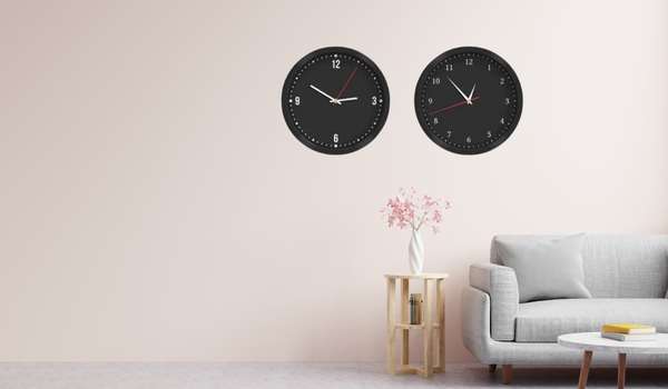 Add Rnd Time Black Wall Clock (1)