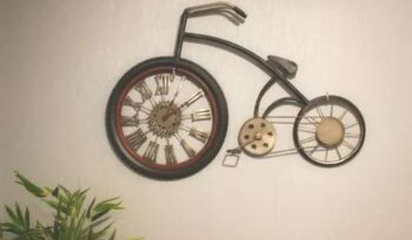Use Bicycle Wall Clock