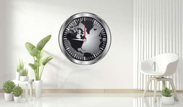 Use World Map Metal Wall Clock